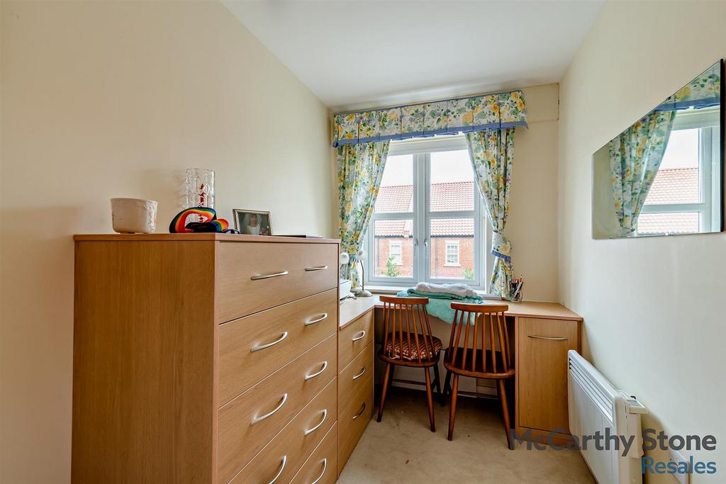 8661870-interior17-800.jpg
