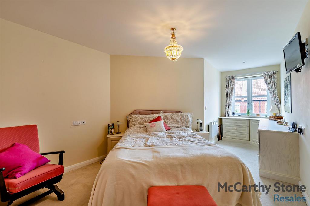 8661870-interior21-800.jpg