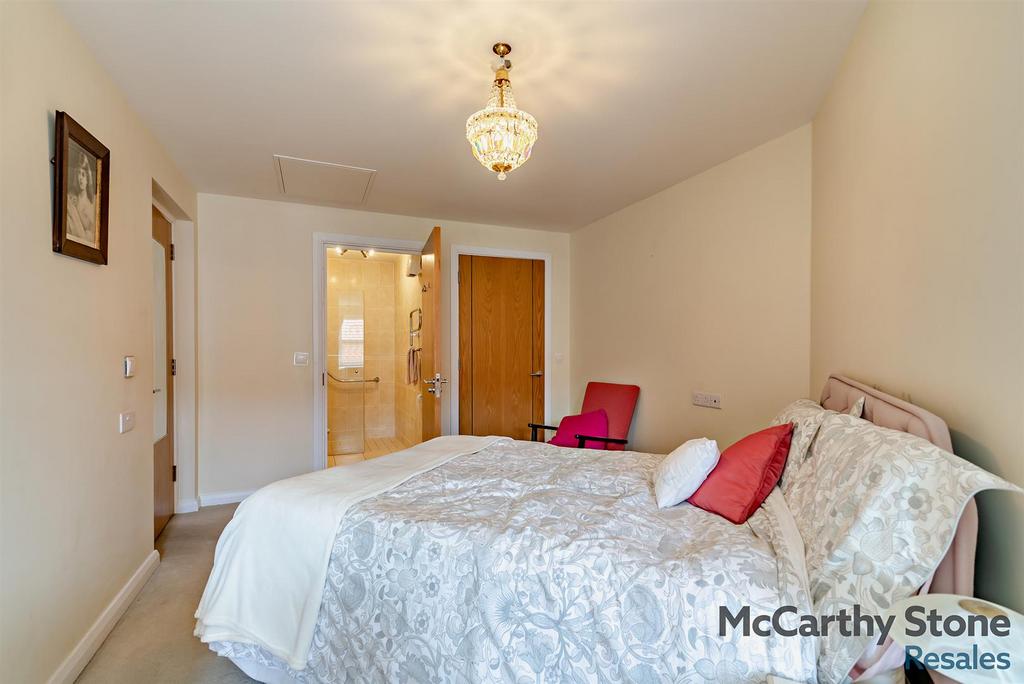 8661870-interior20-800.jpg