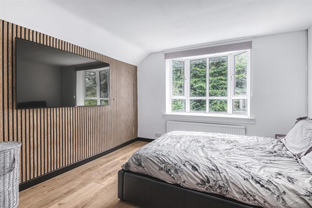Principle bedoom suite