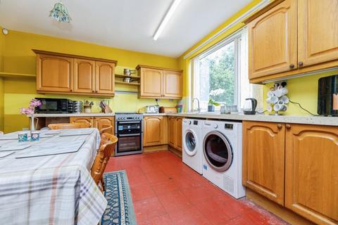 36 Masters Crescent, Sheffield, S5 7SR