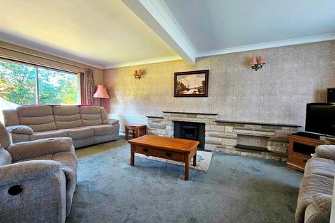 4 bedroom detached house for sale, TIMBER CLOSE, BOOKHAM, KT23