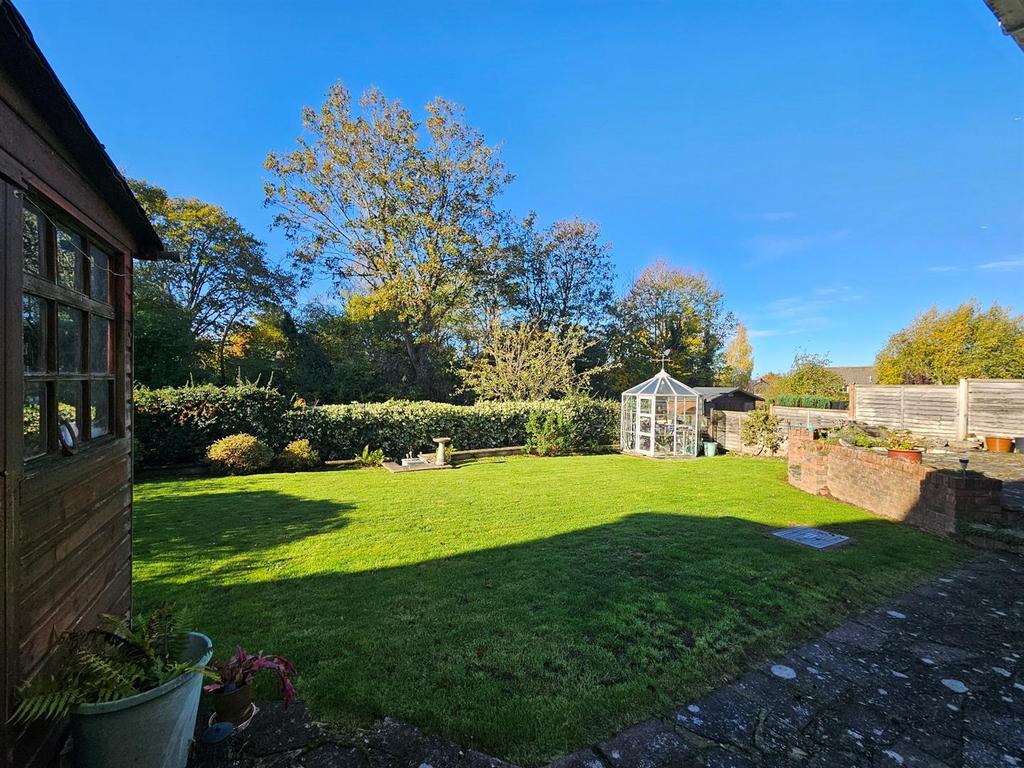 .Oct Garden2.jpg
