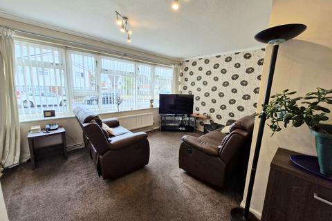 3 bedroom semi-detached house for sale, Falcon Way, Dudley DY1