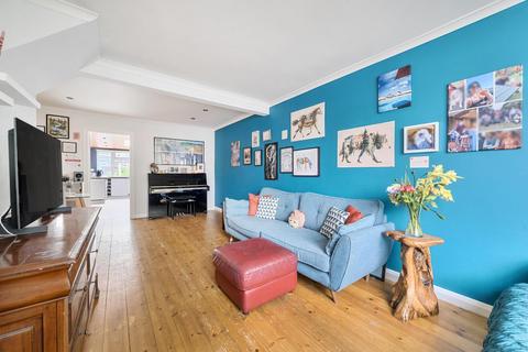 undefined, Uxbridge Road, Feltham, Middlesex, TW13