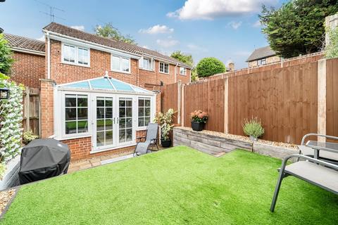 undefined, Arthur Close, BAGSHOT GU19