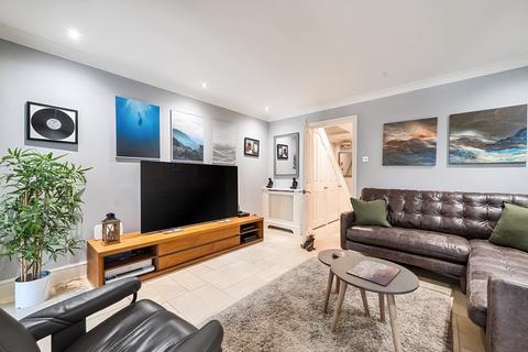 undefined, Arthur Close, BAGSHOT GU19