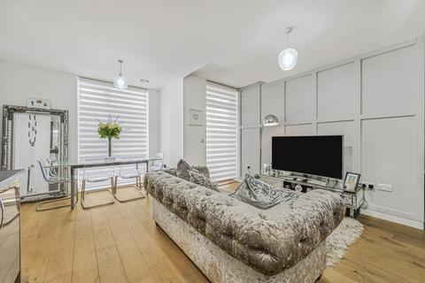 1 bedroom apartment for sale, at Amelia Street, London, London SE17