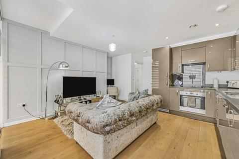 1 bedroom apartment for sale, at Amelia Street, London, London SE17