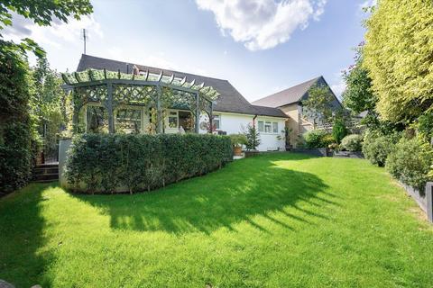 undefined, Heath Ridge Green, Cobham, Surrey, KT11