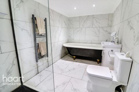 4 bedroom detached house for sale, Campsall Balk, Campsall, Doncaster