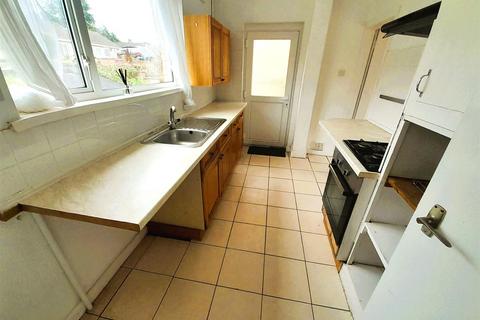 31 Dan Y Lan, Llanelli, SA14 8BP
