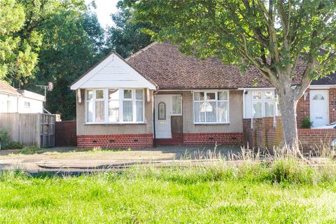 3 bedroom semi-detached house for sale, Ellerman Avenue, Twickenham