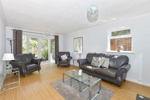 undefined, Willow Way, Ashington RH20