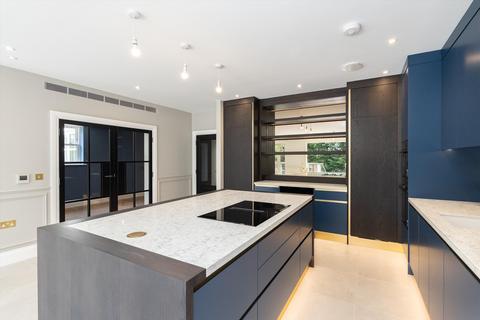 undefined, Leigh Court Close, Cobham, KT11