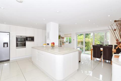 undefined, Vaughan Avenue, Tonbridge, Kent