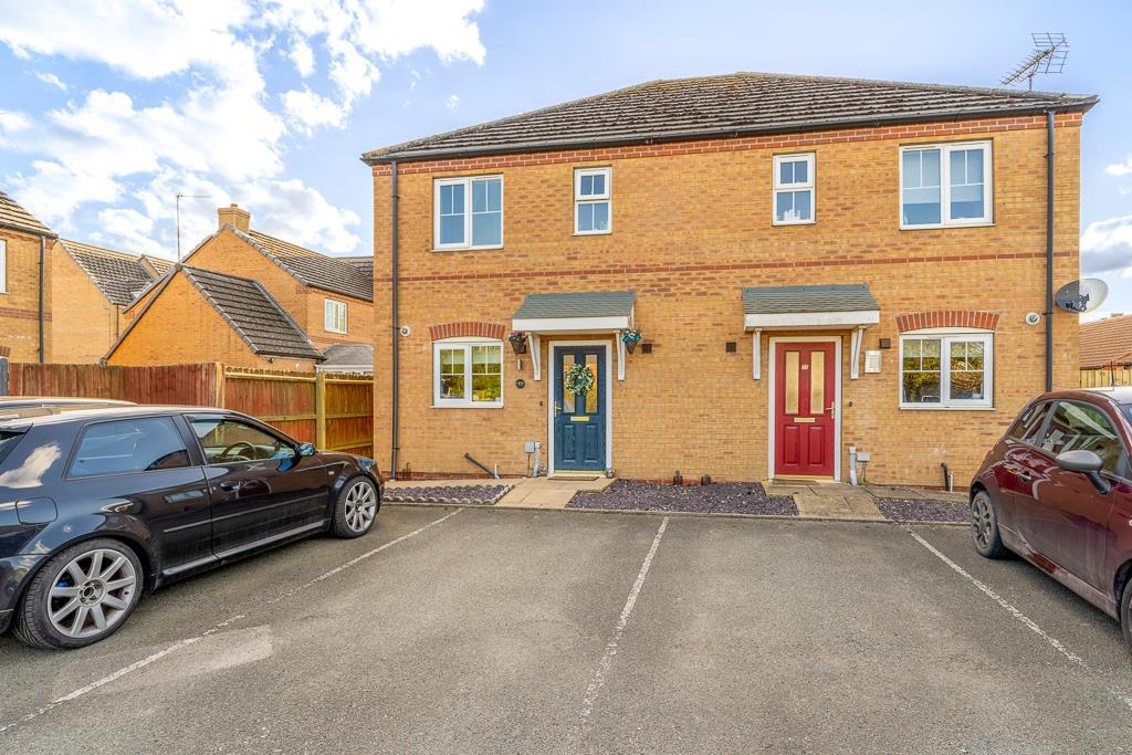 33 Oxford Gardens (Holbeach)-2.jpg