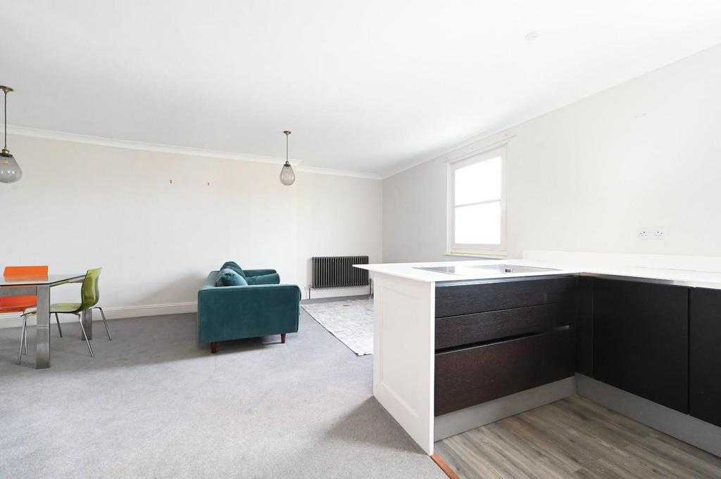 Apartment in Hove - View 2