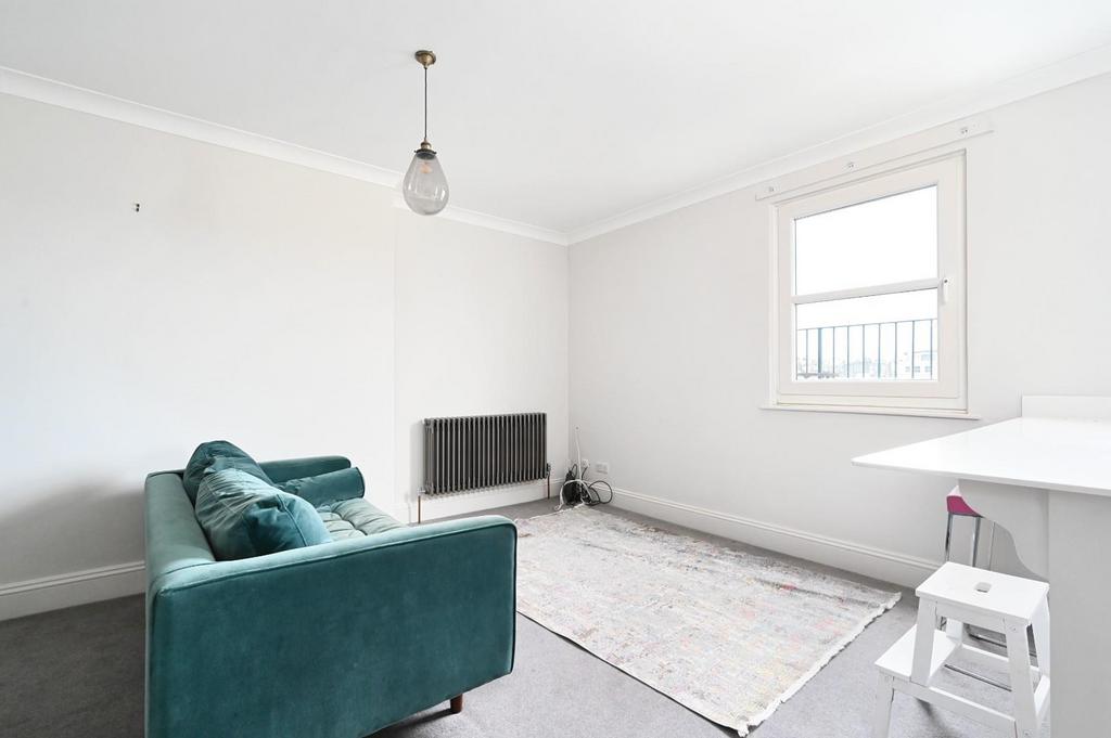 Apartment in Hove - View 3