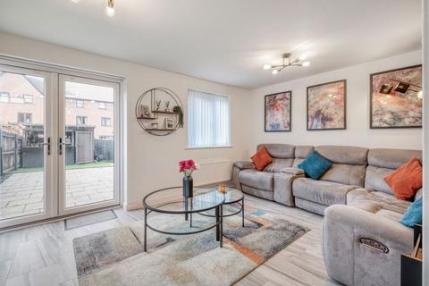 4 bedroom semi-detached house for sale, Ambassador Avenue, Birmingham, B31