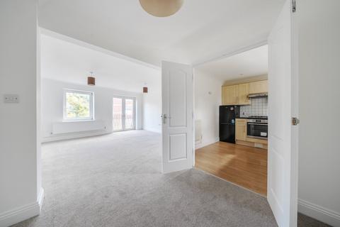 2 bedroom flat to rent, Dacre Park, Lewisham, London, SE13