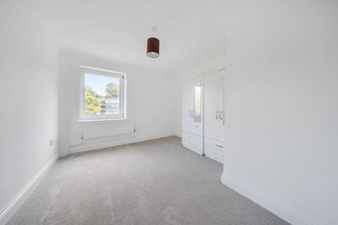 2 bedroom flat to rent, Dacre Park, Lewisham, London, SE13