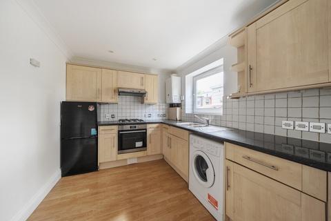 2 bedroom flat to rent, Dacre Park, Lewisham, London, SE13
