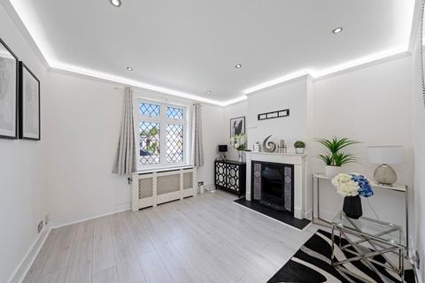 2 bedroom semi-detached house for sale, Wolseley Road, Romford RM7