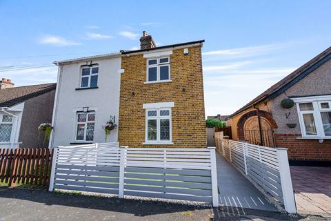 2 bedroom semi-detached house for sale, Wolseley Road, Romford RM7