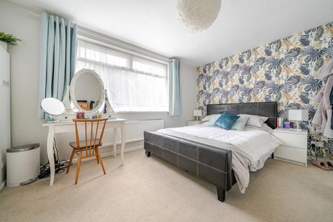 32 The Orchards, Bristol, BS15 9UF