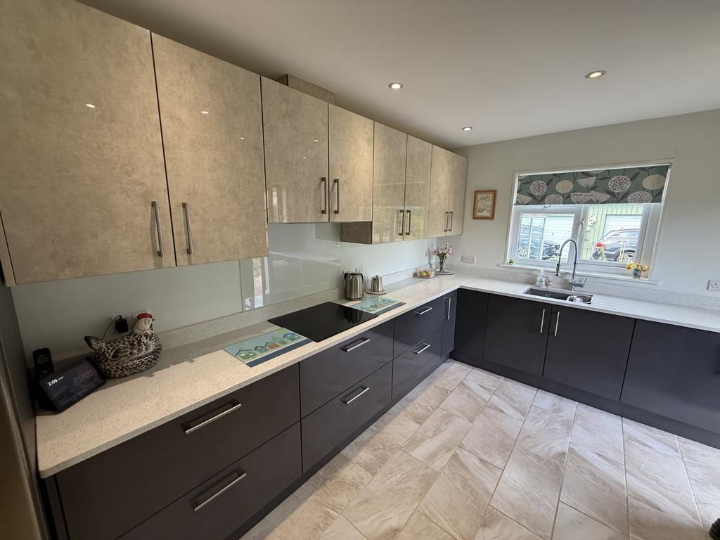 Open Plan Kitchen/Dining Room