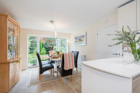 4 bedroom detached house for sale, Cheesmer Way, Horsham, RH12
