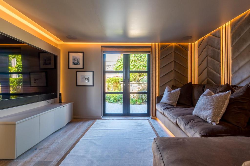 Show-Home-19.jpg