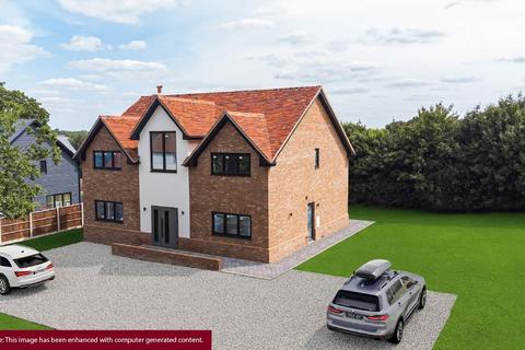 4 bedroom detached house for sale, Chelmsford Road, Barnston, Dunmow