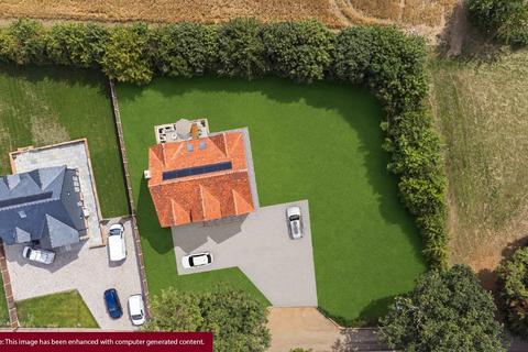 4 bedroom detached house for sale, Chelmsford Road, Barnston, Dunmow