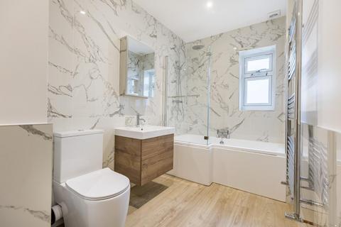 4 bedroom detached house for sale, Chelmsford Road, Barnston, Dunmow