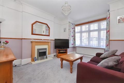 4 bedroom detached house for sale, Brassey Avenue, Eastbourne