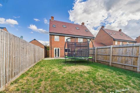 undefined, Atkins Way, Aston Reach, Aylesbury, Buckinghamshire