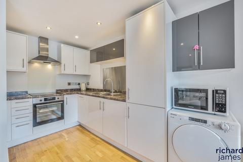 2 bedroom apartment for sale, Victoria Road, Swindon SN1