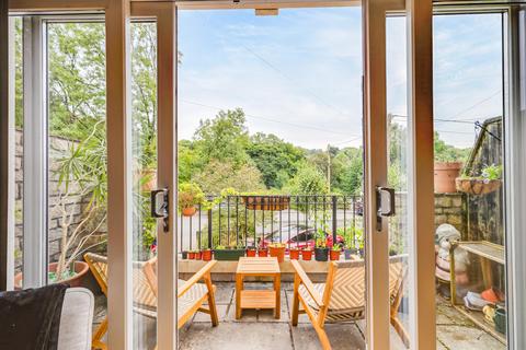 17 Castle Road, Tongwynlais, Cardiff, CF15 7JQ