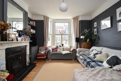 2 bedroom semi-detached house for sale, Edwin Road, Hastings