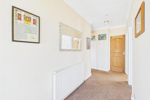 undefined, Days Acre, South Croydon CR2