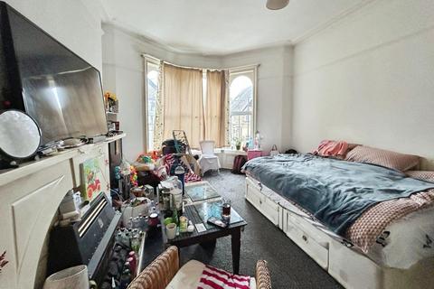undefined, East Parade, Harrogate