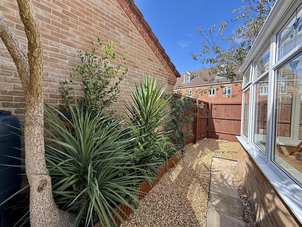 Rear Garden: