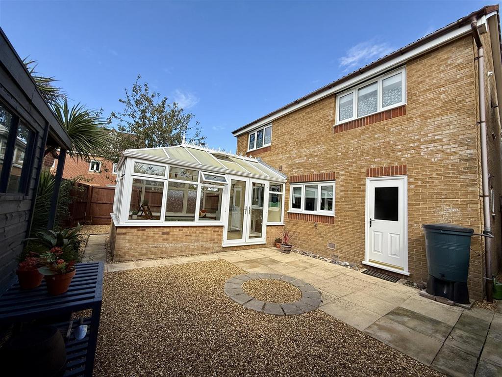Rear Garden: