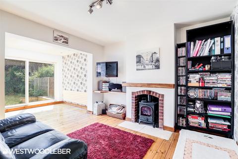3 bedroom semi-detached house for sale, Grenville Avenue, Broxbourne EN10