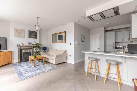 2 bedroom maisonette for sale, St. Leonards Road, Windsor