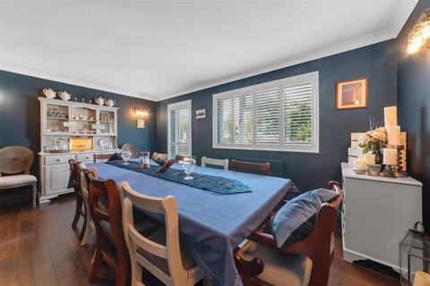 6 bedroom detached house for sale, The Ridgeway, Tonbridge
