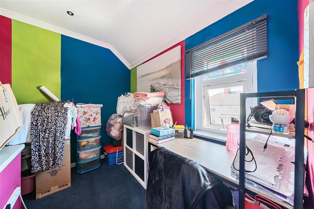 Walk-in Wardrobe