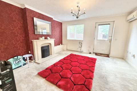 2 bedroom terraced house for sale, Flemington Close, Mildenhall, Bury St. Edmunds, Suffolk, IP28
